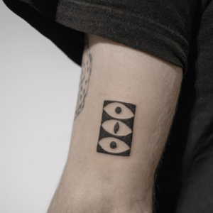 Tatouage matés café